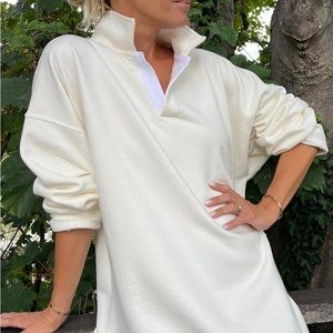 Sloppy Joes Collar 02 Warm White, Size 02, EUC